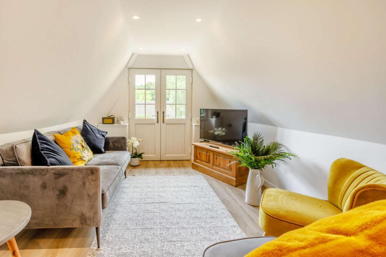 Little Thatch Lovely 2-Bed Converted Workshop Near Weymouth Radipole エクステリア 写真